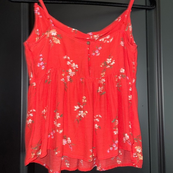 NWT Cowl Neck Tank Top- small - Picture 2 of 3